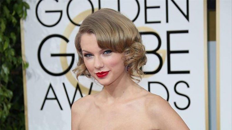 Taylor Swift amenaza con demandar a su antiguo profesor de guitarra
