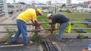 MOP hará reclamo a empresa por daños en puente de Villa Lucre