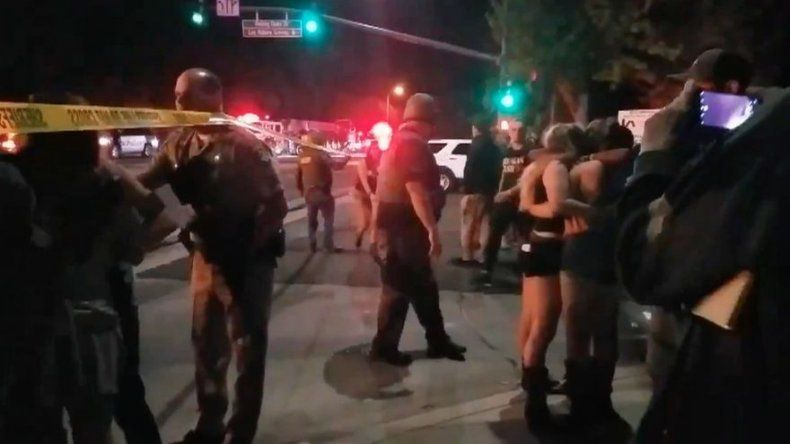 Doce muertos en tiroteo en un bar de California