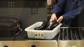 Estados Unidos elimina exigencia de quitarse los zapatos en controles de seguridad aérea