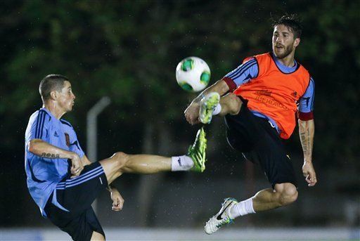 Duelo de estilos en España-Uruguay