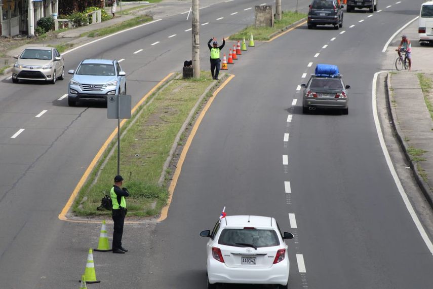 La DNOT de la Policía Nacional solicitó a los conductores seguir las señales viales y manejar con responsabilidad en su retorno del interior del país hacia la provincia de Panamá.