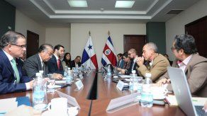 Ministros panameños y costarricenses trabajan acuerdos de comercio Ministros panameños y costarricenses trabajan acuerdos de comercio