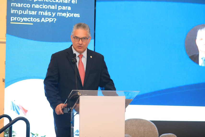 Gobierno y BID analizan mejoras