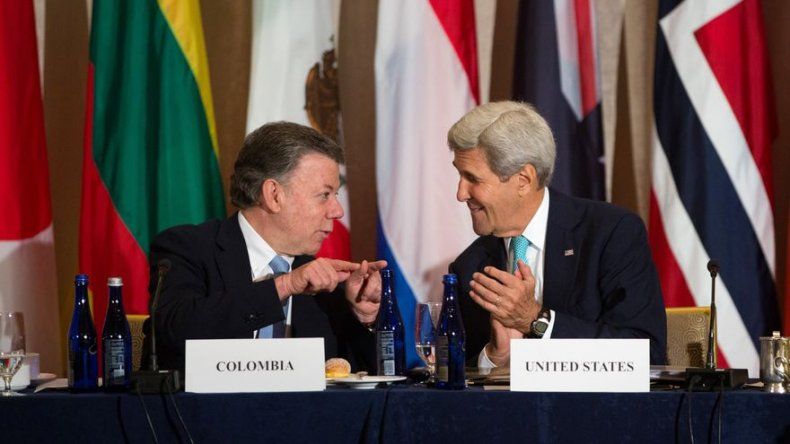 Presidente Santos pide ayuda al mundo para desminar Colombia