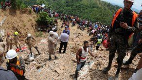 Inician último intento de rescate de mineros