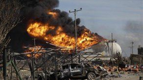 Extinguen incendio en segundo tanque en refinería venezolana