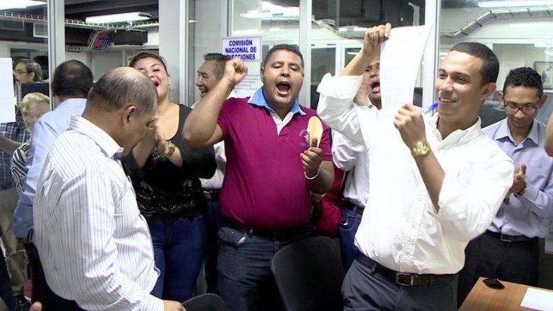 Félix Moulanier se postula a la cuarta subsecretaría del CEN del PRD