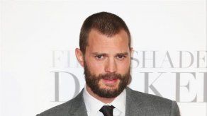 Jamie Dornan crea un Christian Grey más humano en ¨50 sombras más oscuras