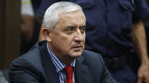 Detenido incrimina a expresidente Otto Pérez en red de corrupción