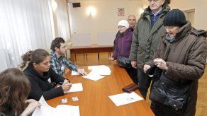 Ajustado resultado en Croacia fuerza una segunda ronda presidencial