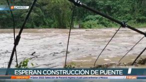 Moradores de Renacimiento piden la construcción de puente derribado por los estragos del huracán Eta