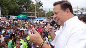 Presidente Varela anuncia aumento a trabajadores de la AAUD