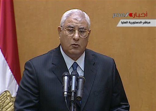 Juramenta nuevo presidente de Egipto