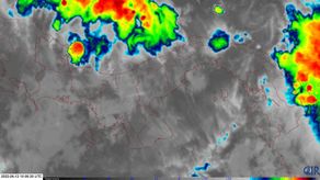 {alttext(Sinaproc indicó que se mantiene bajo aviso de vigilancia todo el país,Sinaproc emite aviso de vigilancia por desplazamiento de la onda tropical #7)} {alttext(Sinaproc indicó que se mantiene bajo aviso de vigilancia todo el país,Sinaproc emite aviso de vigilancia por desplazamiento de la onda tropical #7)}