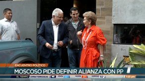 Rómulo Roux y José Blandón se reunieron con expresidenta Mireya Moscoso