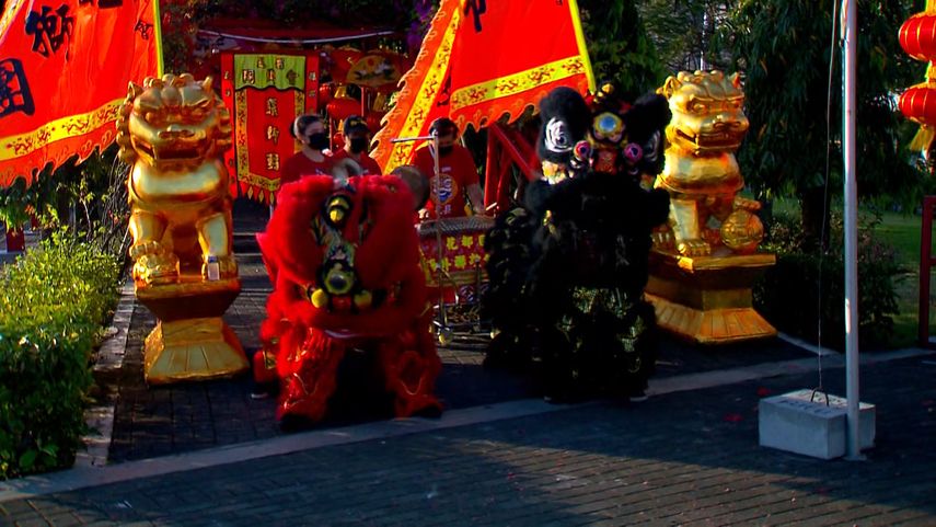 Inauguración del Festival de las Lámparas en el Parque V Centenario.