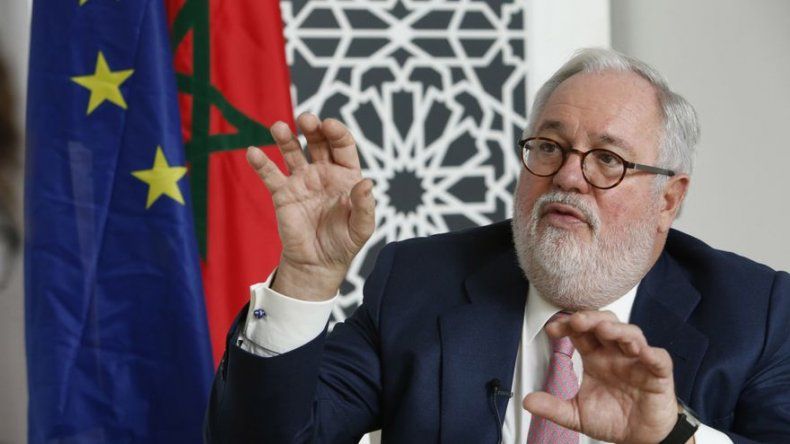 UE cree que controles climáticos no bastan