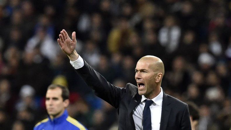 Ancelotti: Zidane tiene carisma y personalidad para dirigir al Real Madrid