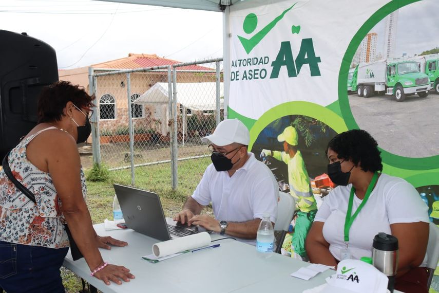 La AAUD busca llevar las ferias y su oficina móvil a los 26 corregimientos del distrito capital.