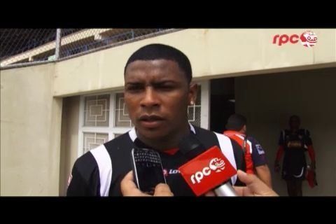 Selección nacional viaja a amistoso en Uruguay