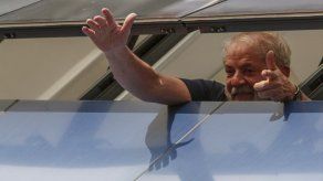 Lula está enamorado y si sale de prisión se casará