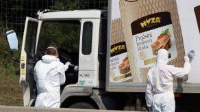 Detienen a tres personas vinculadas a muerte de migrantes en Austria