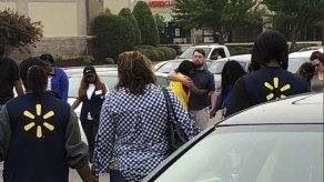 Tiroteo en tienda Walmart de Mississippi deja dos muertos