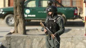 Atentado contra policía en Kabul deja 20 muertos