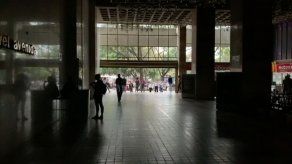 Caracas registra tercer apagón y resto de Venezuela suma casi 2 días sin luz