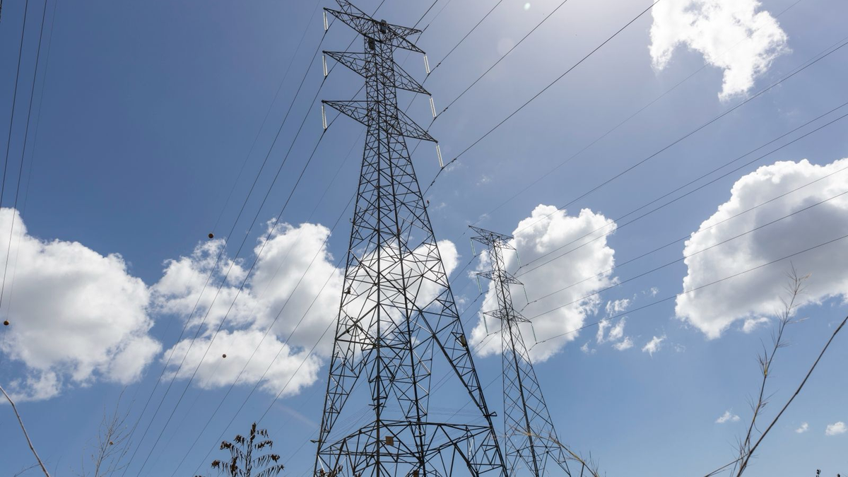 ETESA reporta incidencia eléctrica tras fuertes lluvias. ETESA reporta incidencia eléctrica tras fuertes lluvias.