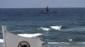 El lunes, Israel reportó haber interceptado un dron procedente de territorio libanés, y la semana pasada el líder de Hezbollah amenazó a Israel con acciones militares si una disputa marítima no se resuelve a favor del Líbano.