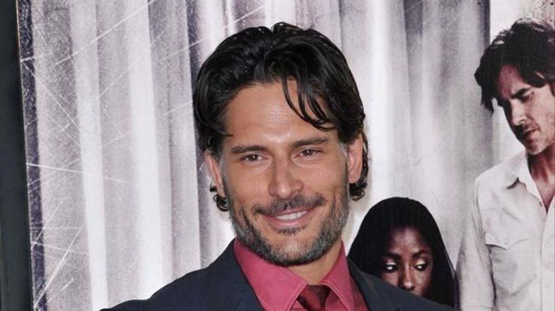 Manganiello cancela compromiso para no molestar a Nick Loeb