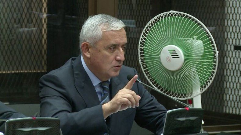 Pérez Molina niega participación en la red de corrupción La Línea