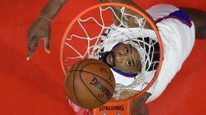 Clippers ganan al Magic 105-96