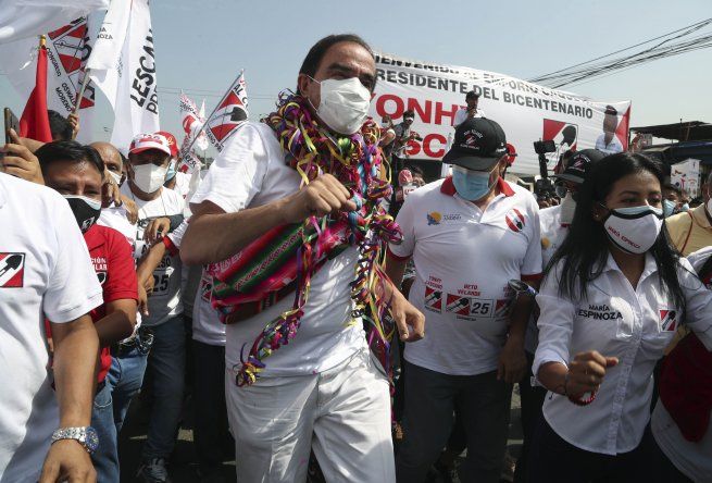 Biografías de principales candidatos a presidencia de Perú