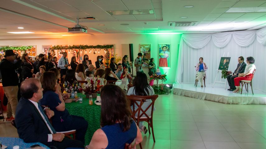 Lanzamiento de la novela "La Morada del Olvido" del Dr. Juan Antonio Medrano Valderrama.