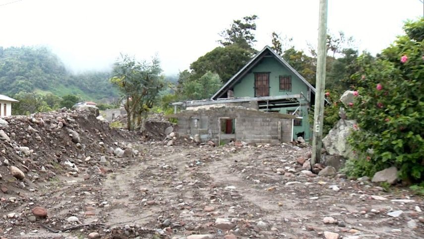 Damnificados por huracanes Eta y Iota