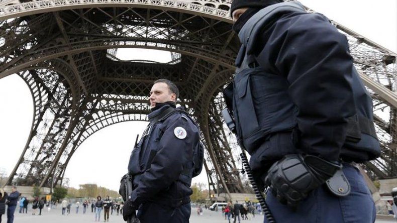 Detenido un abogado marroquí por vender fotos falsas de la kamikaze de París