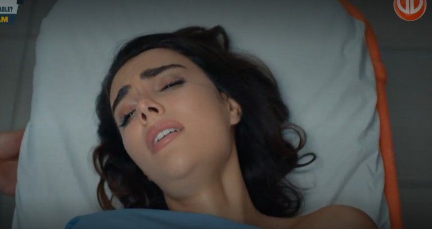 MUJERES | Turkan pierde a su bebé