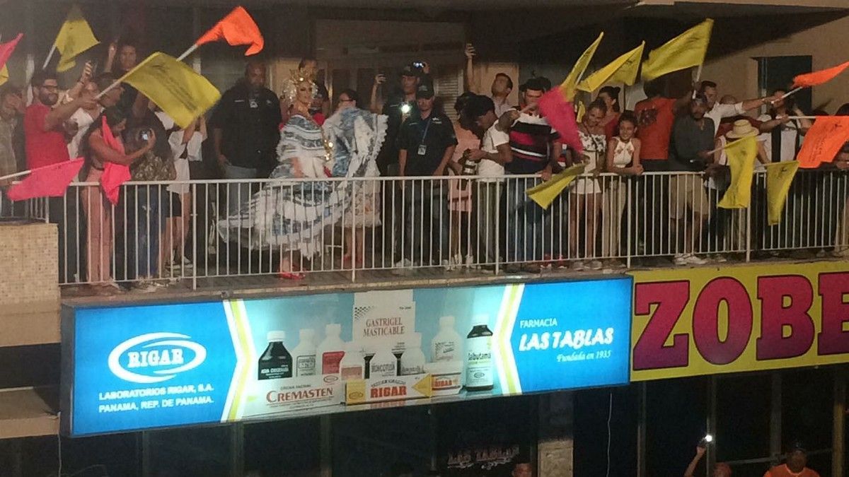 El tradicional topón del Carnaval tableño