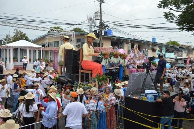 Desfile de las Mil Polleras 2020