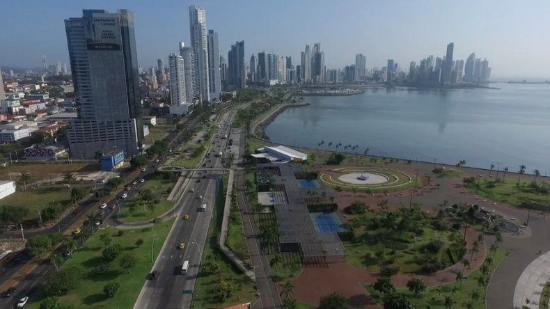 MEF prevé un crecimiento en la economía de Panamá de 5.8% en 2017