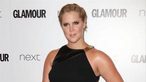 Amy Schumer aparecerá en la comedia Who invited her?