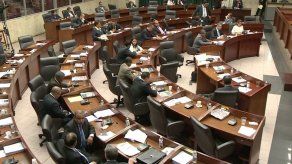 Diputados suplentes presentarán amparo de garantías por suspensión de salarios