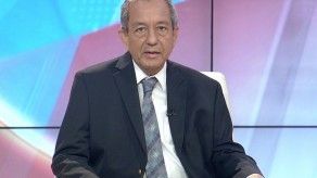 Decano se refiere a anteproyecto que elimina examen previo a médicos