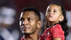 Alberto Quintero no será sometido a cirugía; se evaluará evolución de la fractura