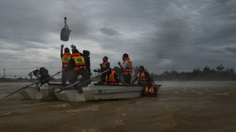 El sur inundado de Tailandia, inaccesible por tierra