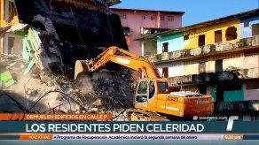 Demuelen edificios condenados en San Miguel