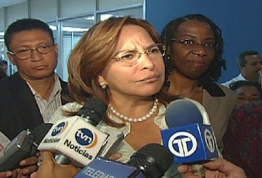 Balbina Herrera evita hablar sobre Navarro